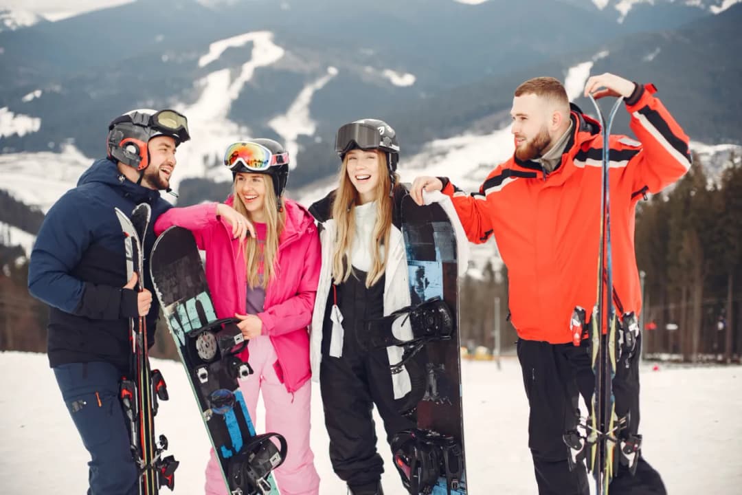 Narty czy snowboard co szybsze? Odkryj prawdę o prędkości!