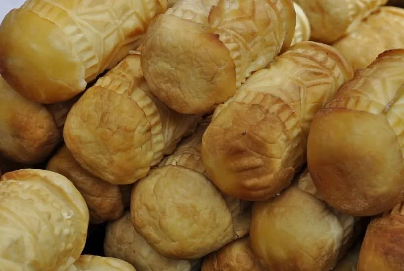 Ile waży oscypek? Poznaj minimalną wagę i zastosowanie sera